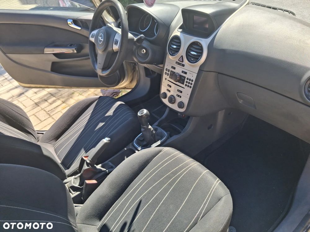 Opel Corsa 1.2 16V Enjoy - 6