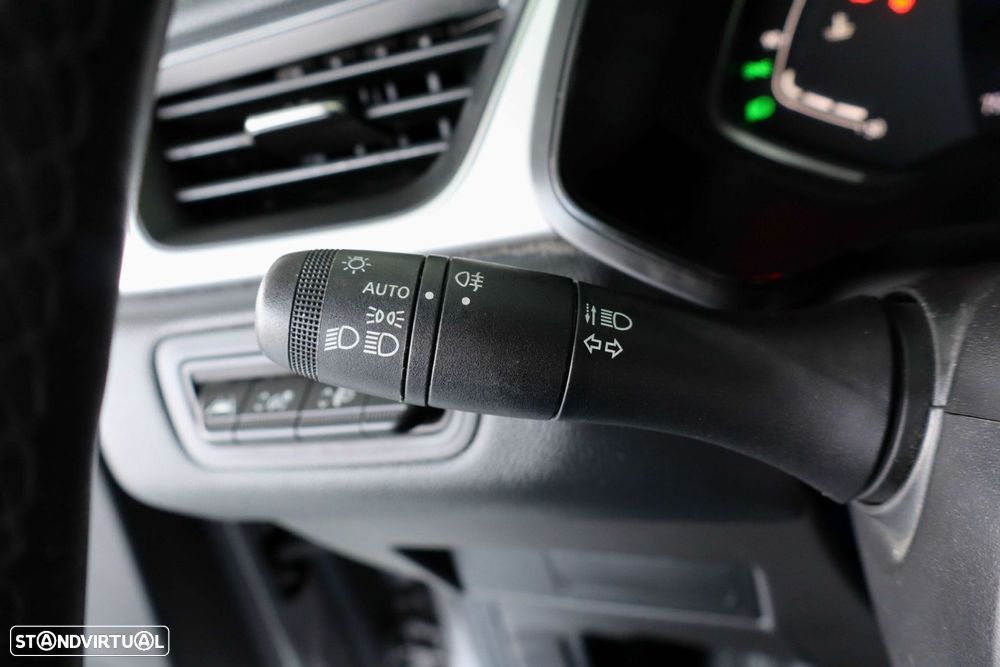 Renault Captur 1.0 TCe Evolution - 18