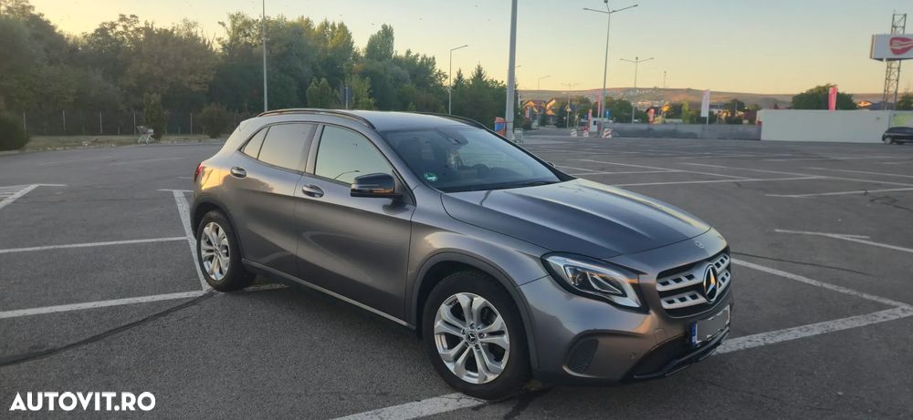 MERCEDES-BENZ GLA 2017 — imagine 2