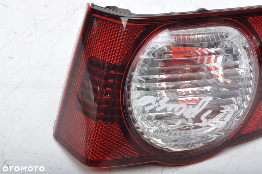 CITROEN C3 PICASSO LAMPA PRZECIWMGIELNA PRAWY TYŁ 9681820480 - 2