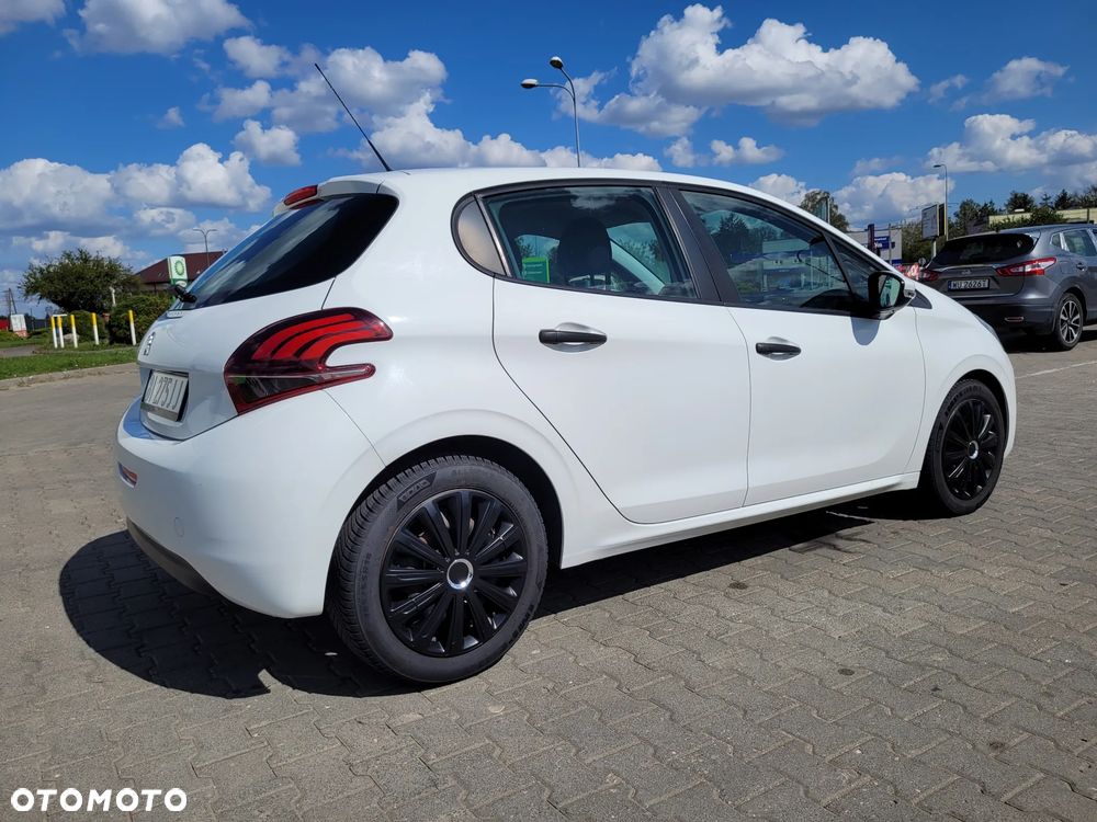 Peugeot 208 PureTech 68 Like - 8