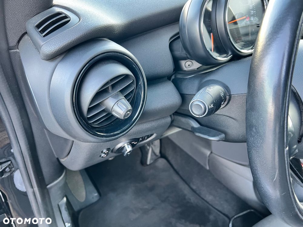 MINI ONE Standard - 14