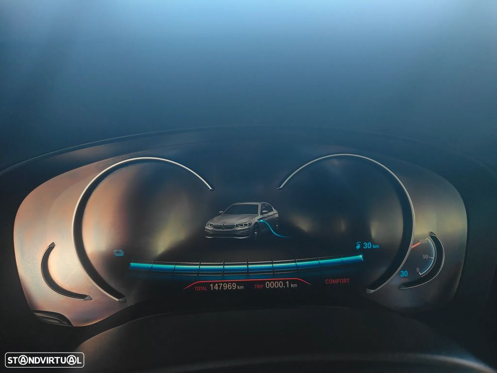 BMW 530 e iPerformance Pack M - 20