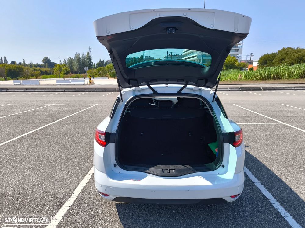 Renault Mégane Sport Tourer 1.5 dCi Limited - 10