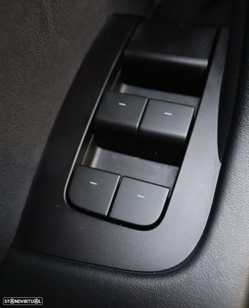 Tesla Model Y Long Range Tração Integral - 10