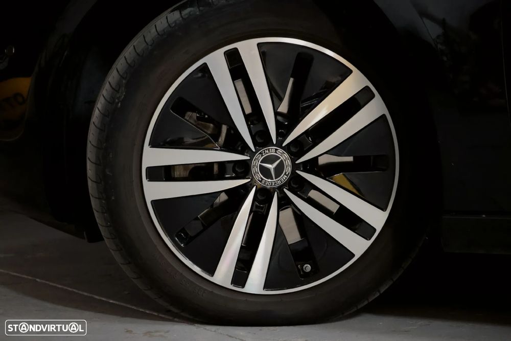 Mercedes-Benz A 250 Limousine e 8G-DCT Progressive - 17