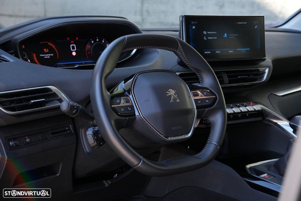Peugeot 3008 1.2 PureTech Active Pack - 11