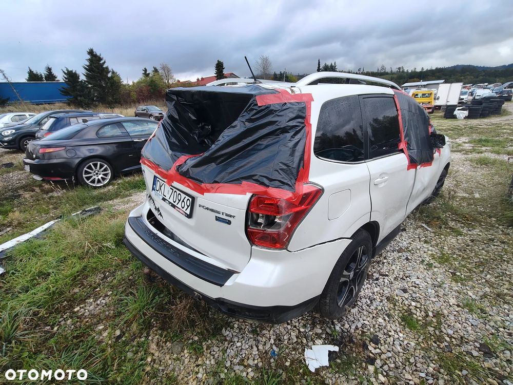 Subaru Forester 2.0D Exclusive - 7