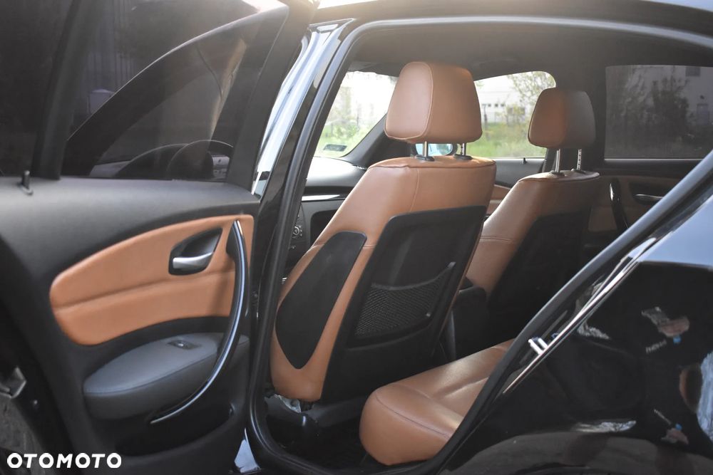 BMW Seria 1 - 14