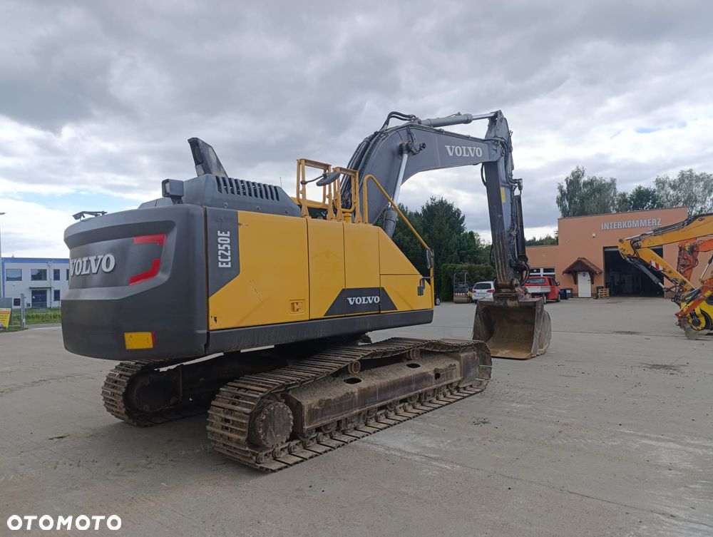 Volvo EC250ENL - 4
