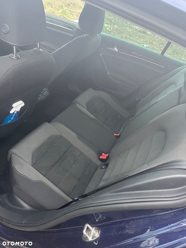 Volkswagen Golf 2.0 TDI (BlueMotion Technology) Highline - 2