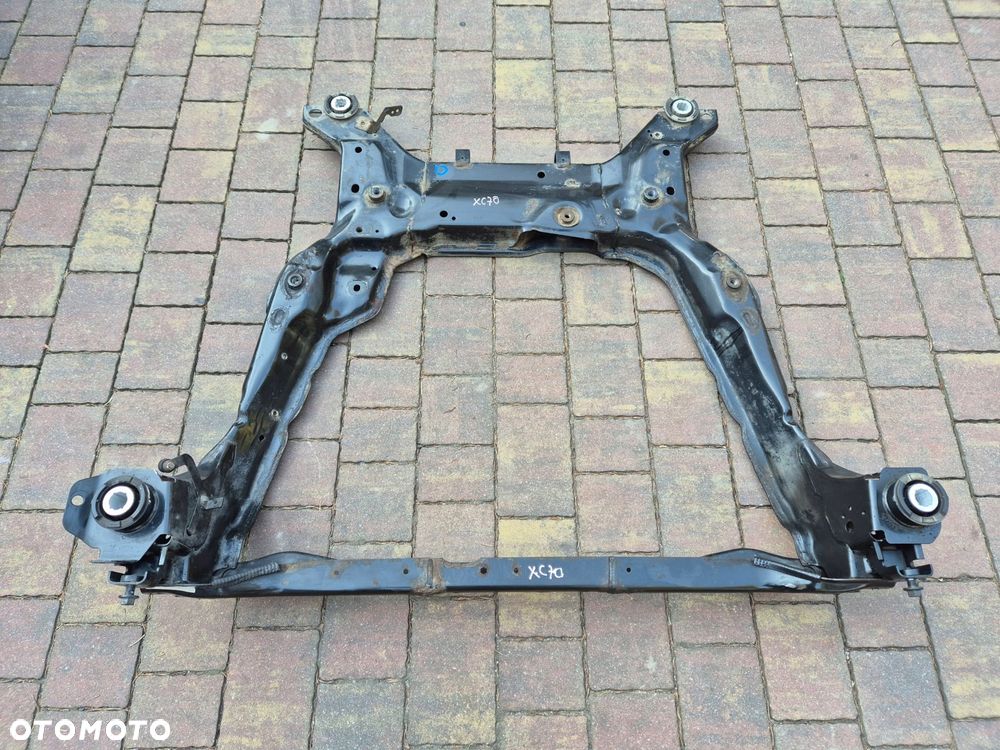 belka zawieszenia sanki przod volvo xc70 ii - 1