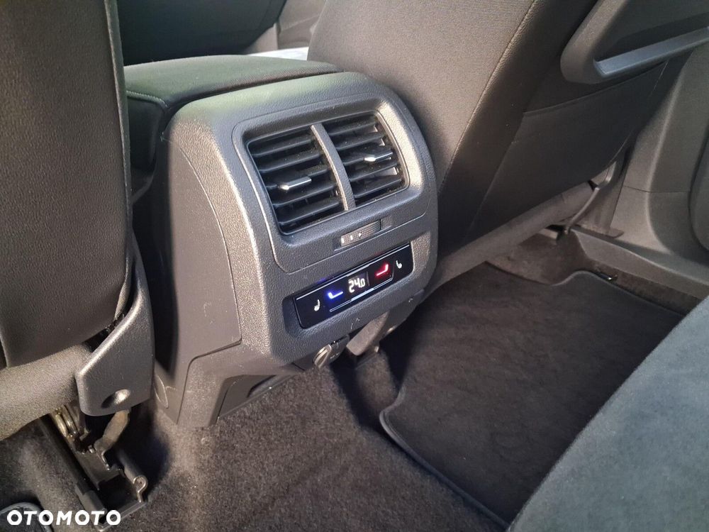 Volkswagen Touran 1.5 TSI EVO Highline DSG - 15