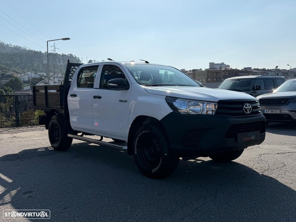 Toyota Hilux 2.4 D-4D 4WD CD CH - 7