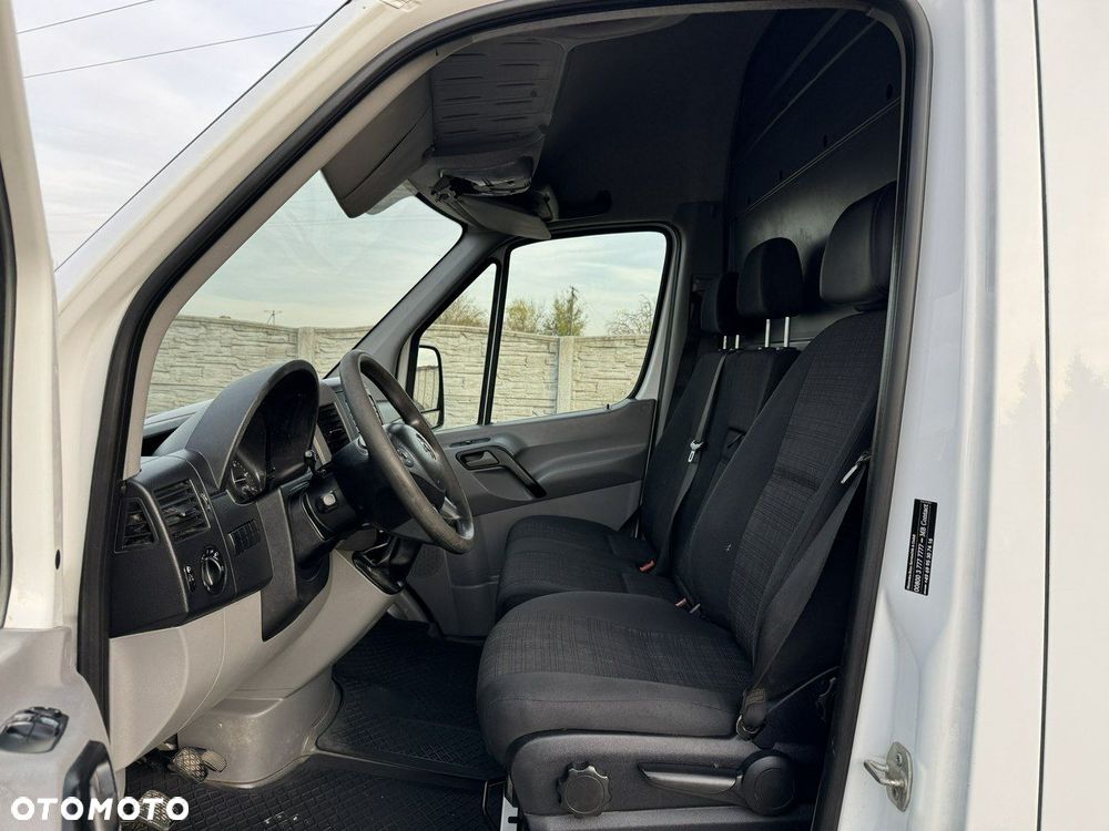Mercedes-Benz Sprinter - 7