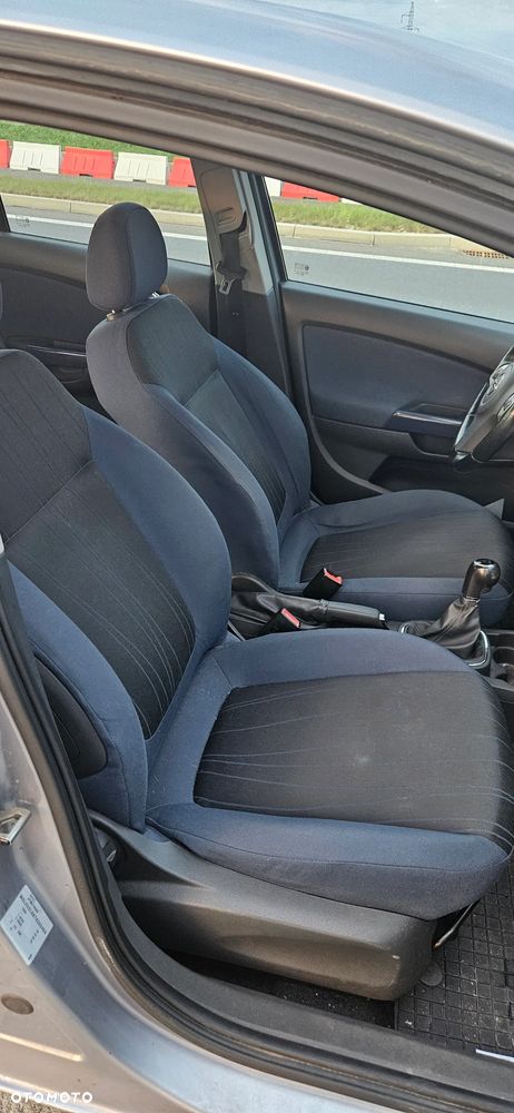 Opel Corsa - 12