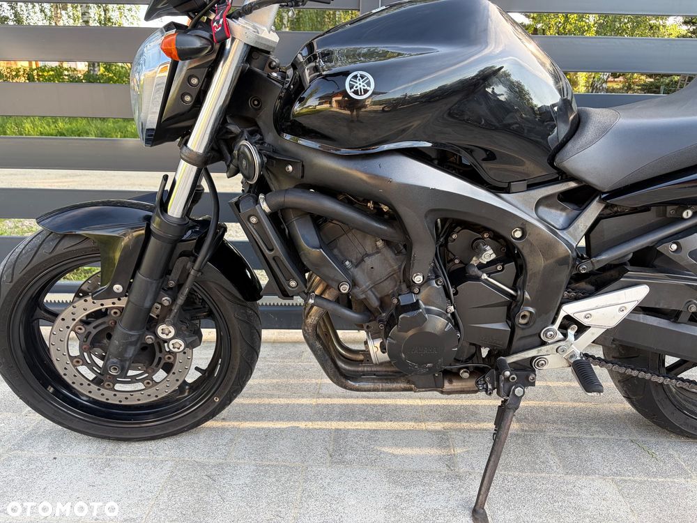 Yamaha FZ6 - 11