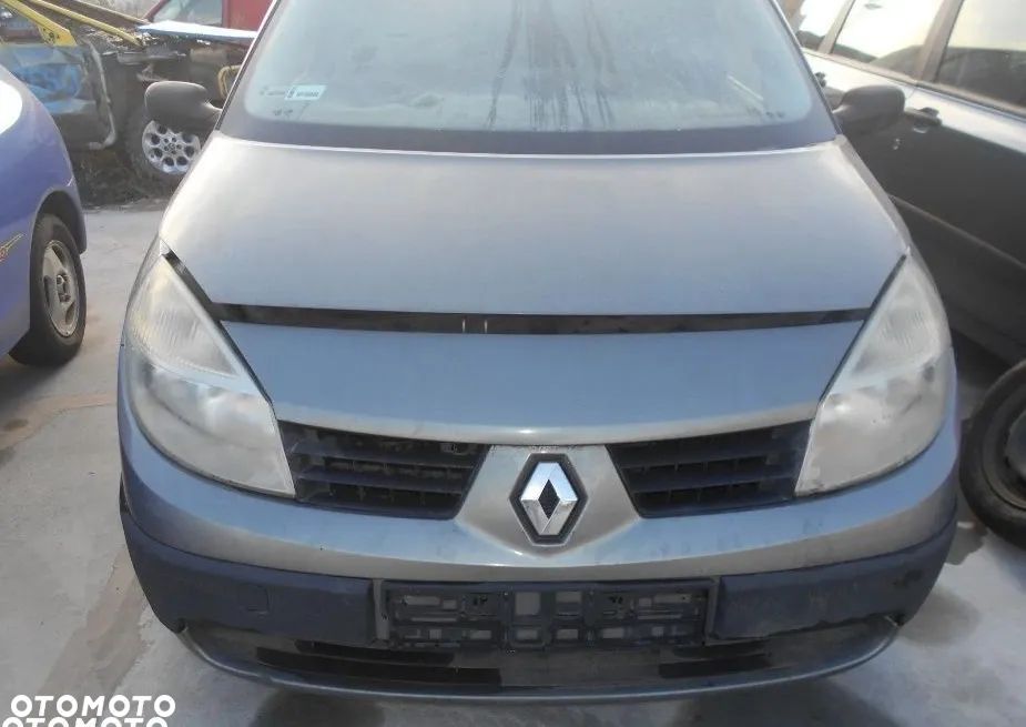 Zderzak przód przedni Renault Scenic II 2004r 5d MPV NV603 - 1