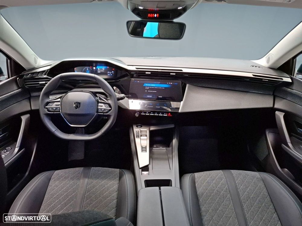 Peugeot 408 1.2 PureTech Allure EAT8 - 10
