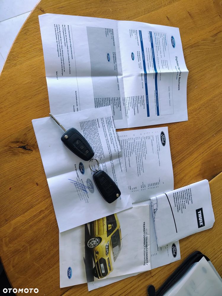 Ford Tourneo Connect Grand - 34