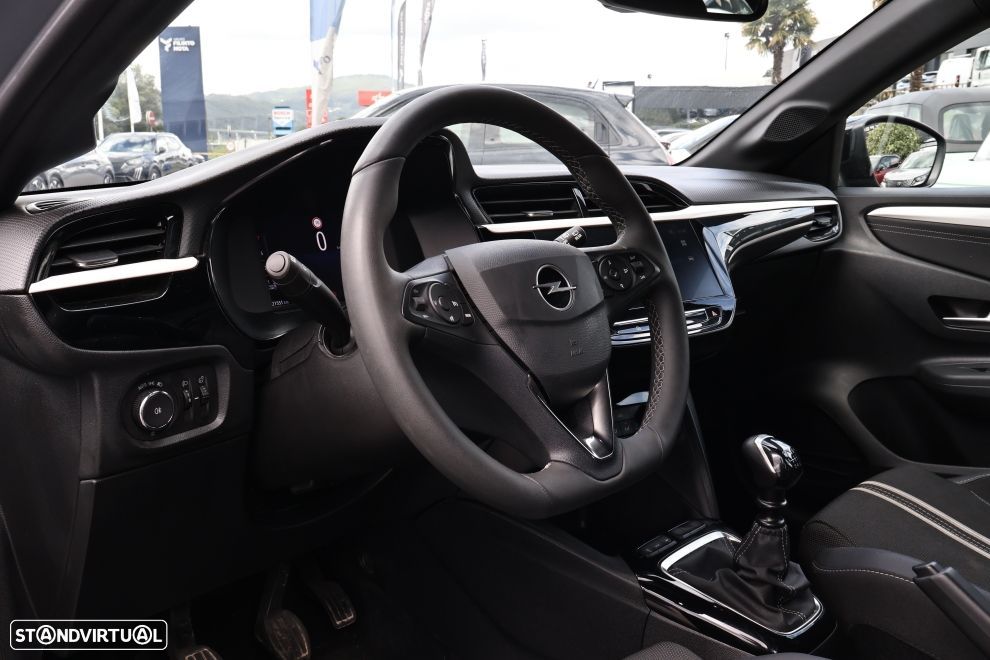 Opel Corsa 1.2 T GS - 15