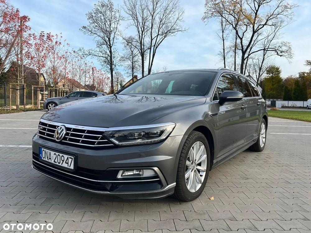 Volkswagen Passat - 2
