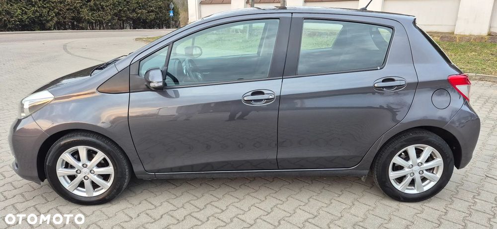 Toyota Yaris 1.33 VVT-i Comfort - 2