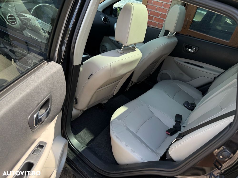Nissan Qashqai 1.6 DCI TEKNA - 18