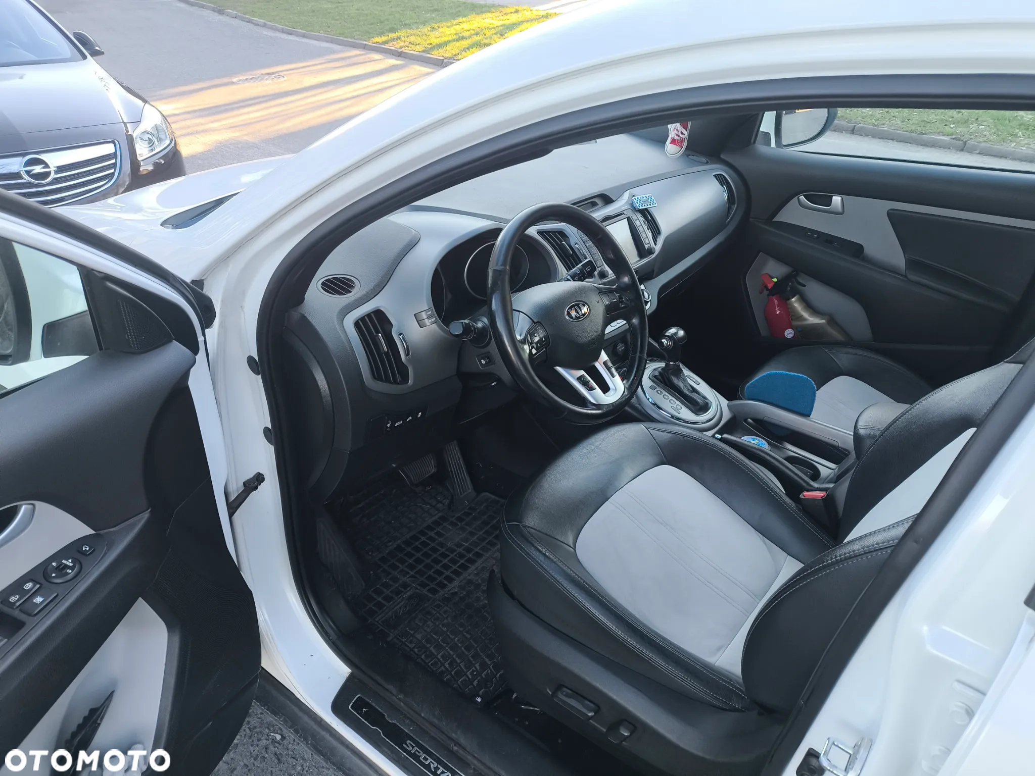Kia Sportage 2.0 CRDI XL AWD - 4