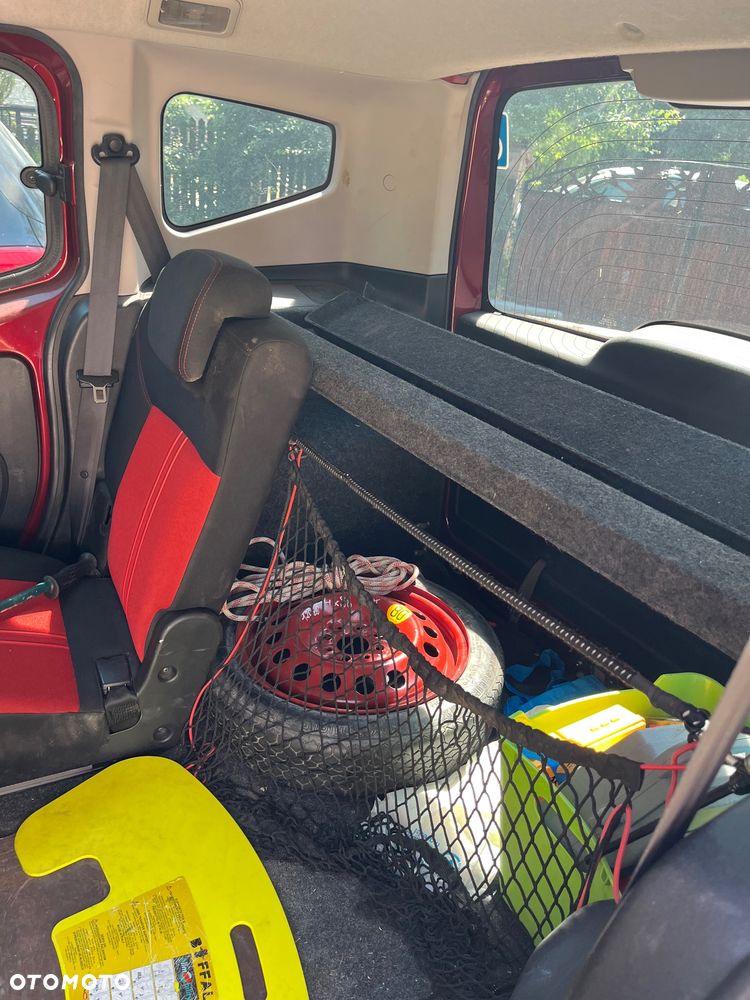 Fiat Qubo - 11