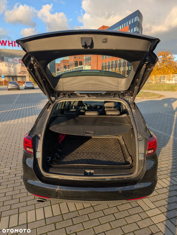Opel Astra V 1.6 CDTI Elite S&S - 9