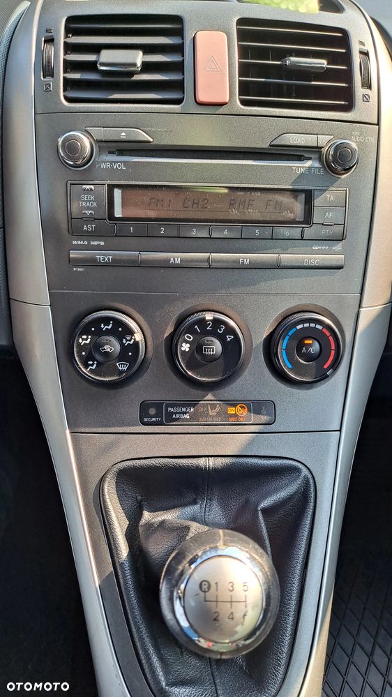 Toyota Auris - 20