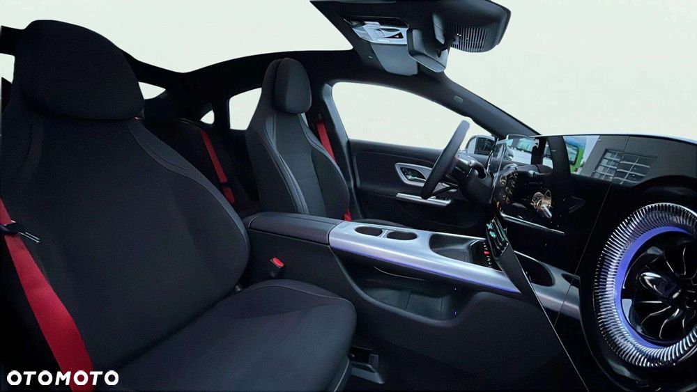 Mercedes-Benz CLA - 9