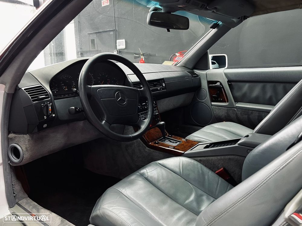 Mercedes-Benz SL 500 Standard - 10