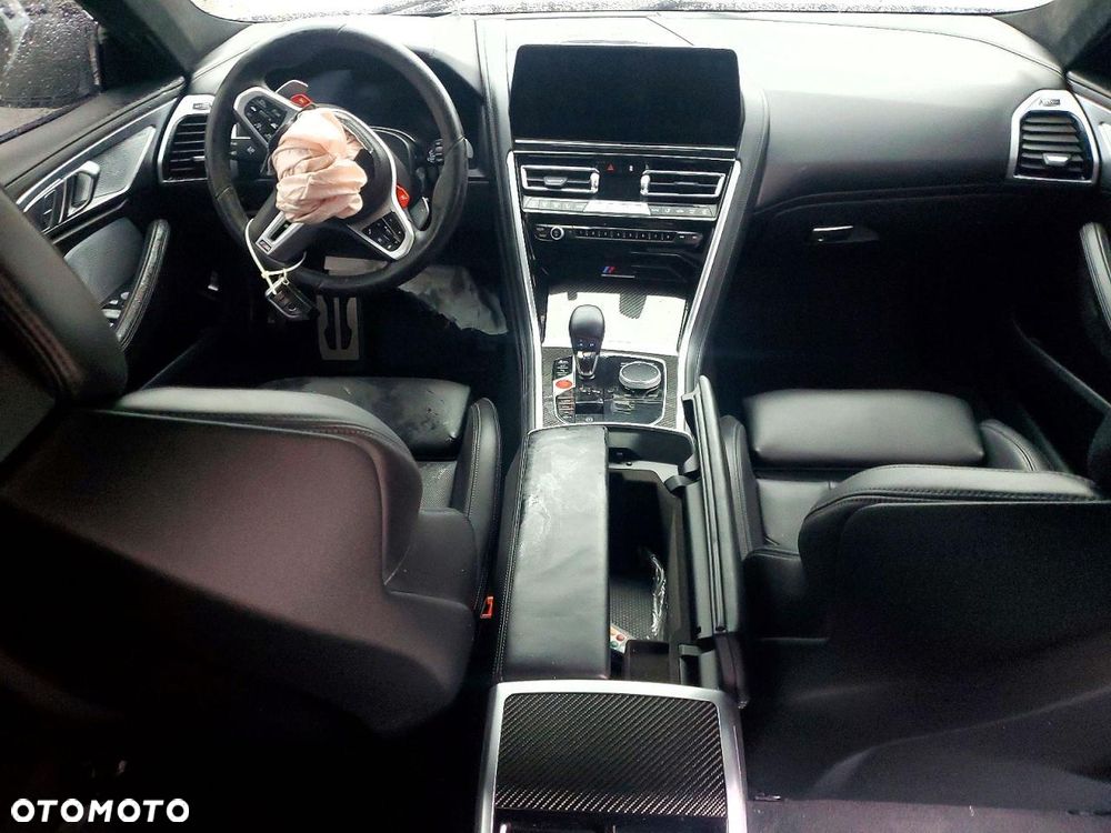 BMW M8 Competition - 14