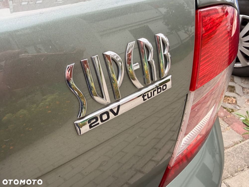 Skoda Superb 1.8T Classic - 9