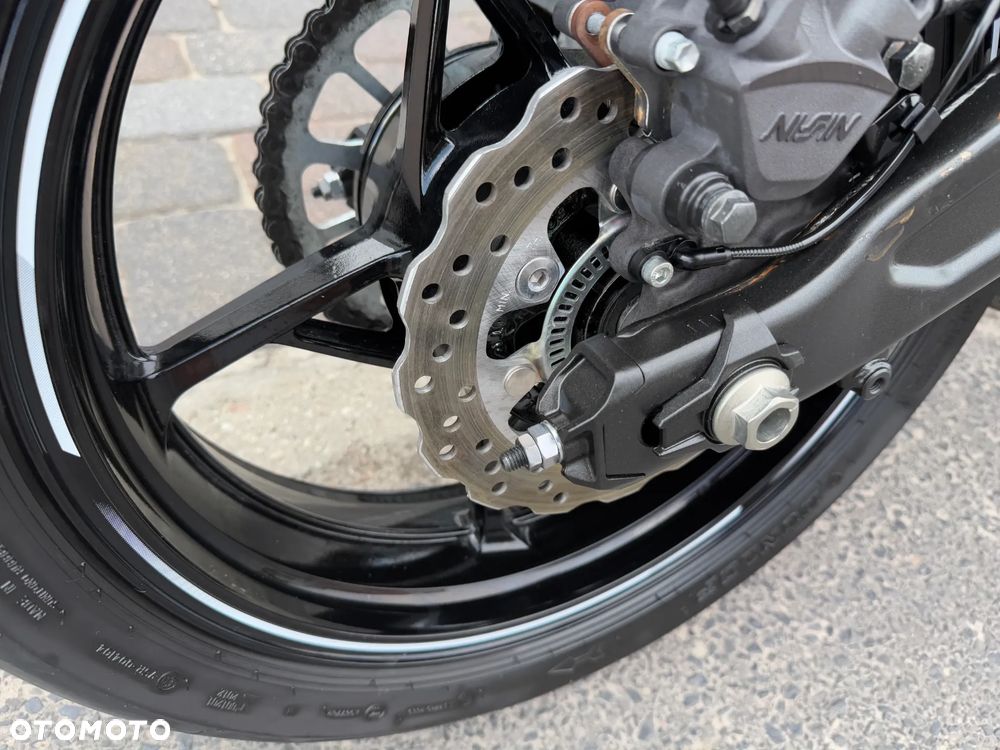 Kawasaki Ninja - 19