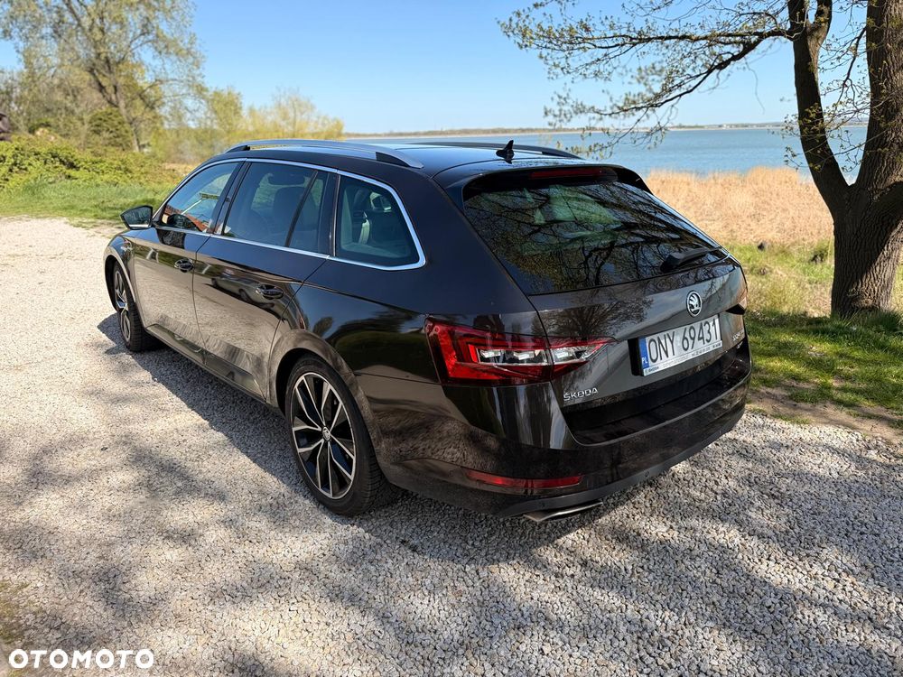 Skoda Superb 2.0 TSI 4x4 Sportline DSG - 11