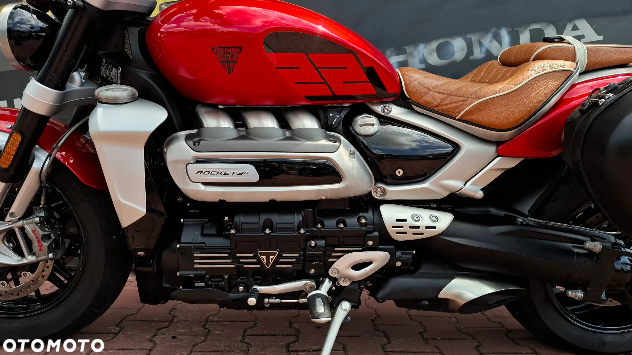 Triumph Rocket - 13