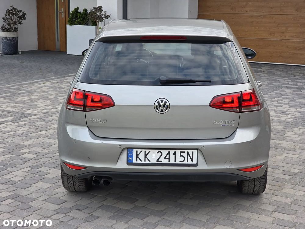 Volkswagen Golf 2.0 TDI BMT Highline DSG - 9