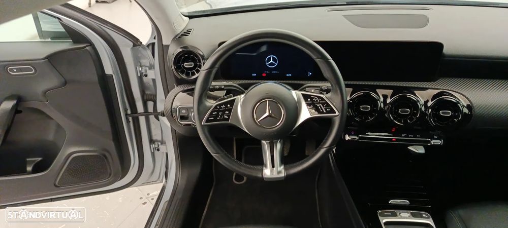 Mercedes-Benz A 200 Standard - 19