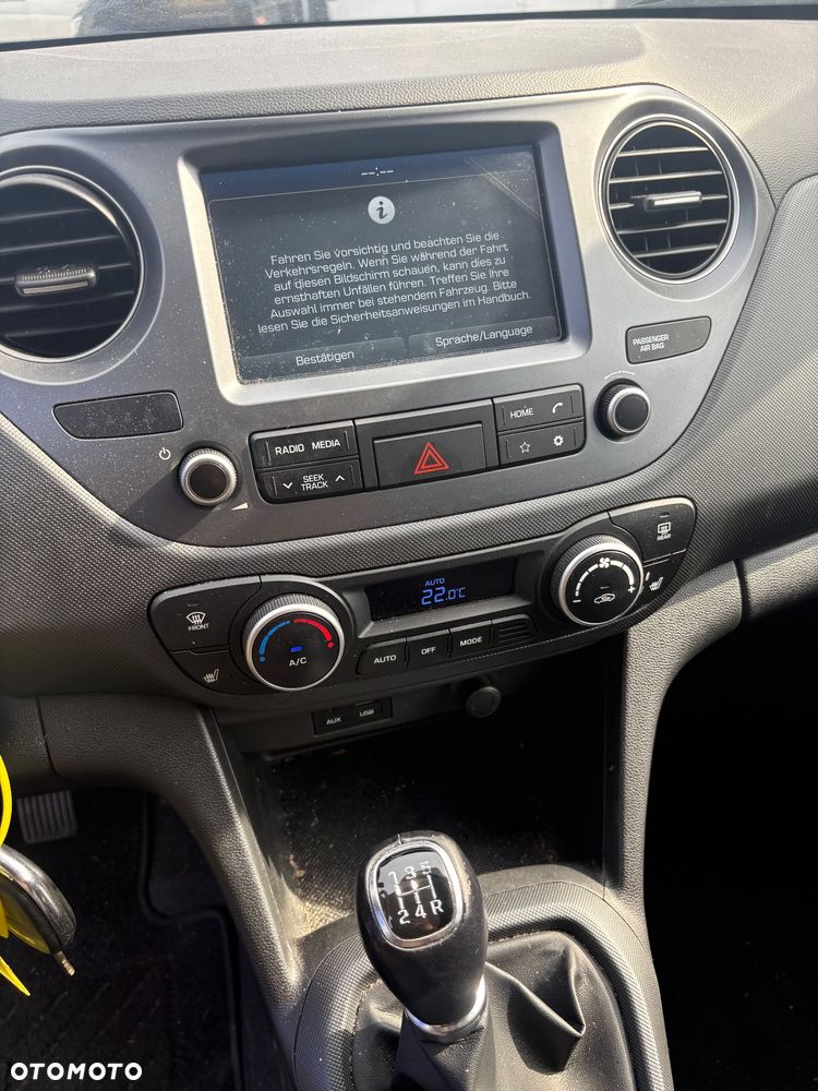 Hyundai i10 1.0 BlueDrive Access - 12