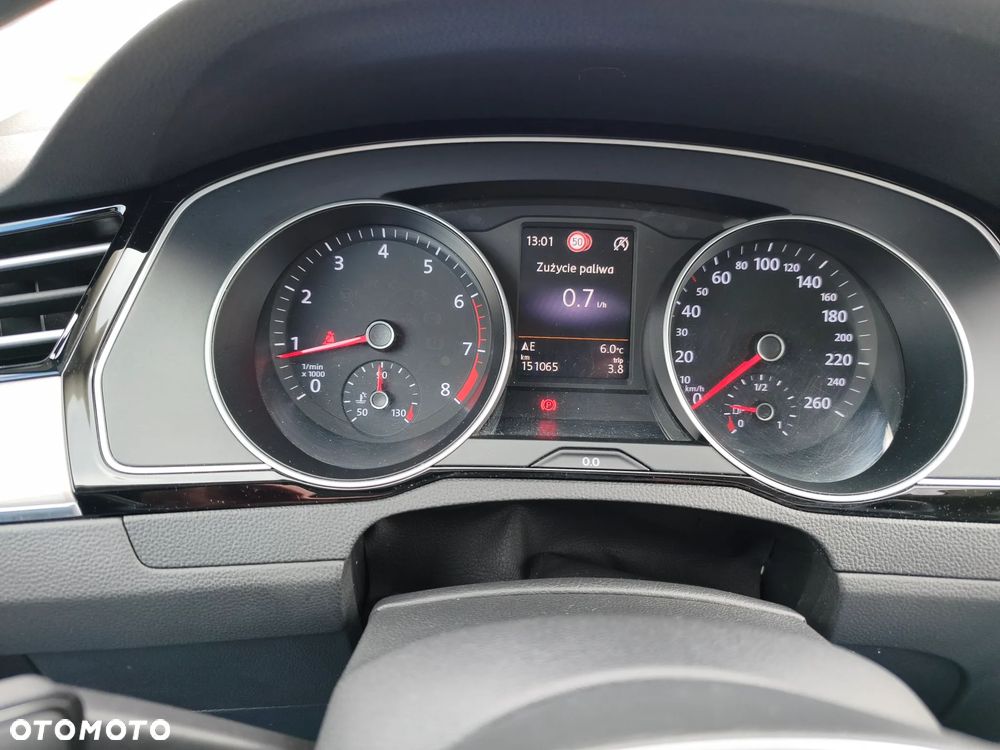 Volkswagen Passat 1.8 TSI BMT Highline DSG - 12