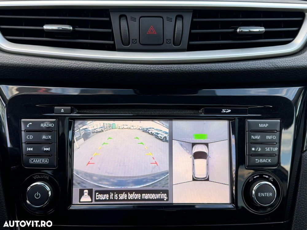 Nissan Qashqai 1.6 DCI Xtronic TEKNA - 20