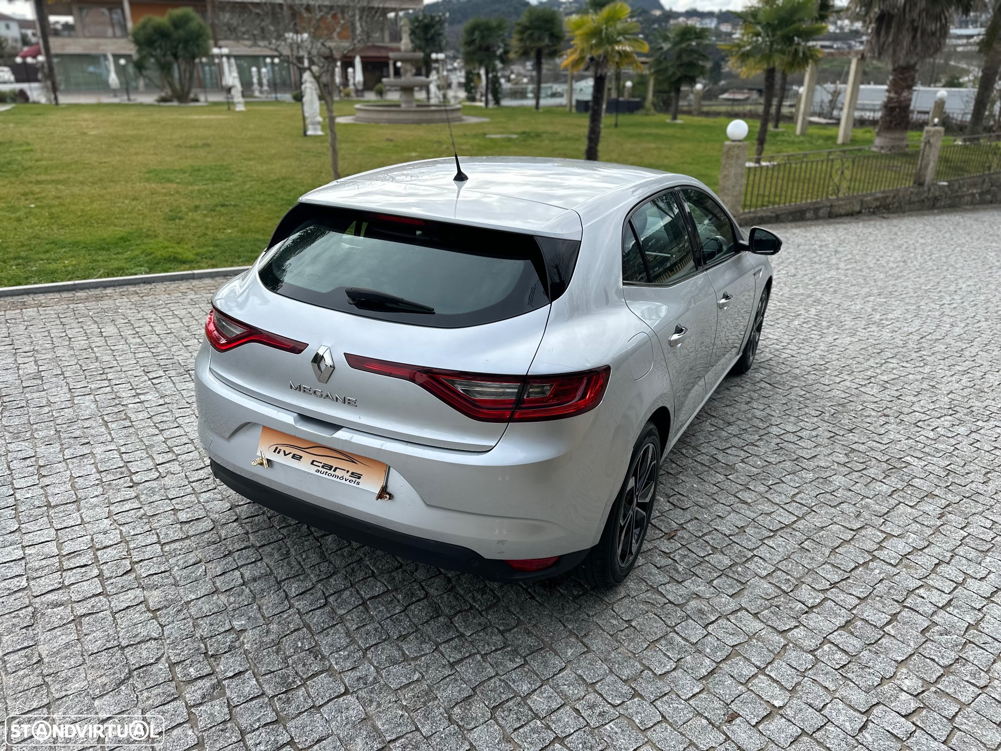 Renault Mégane 1.5 dCi Bose Edition SS - 12