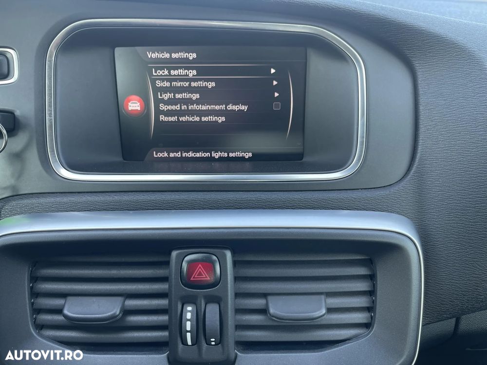 Volvo V40 D2 Geartronic - 18