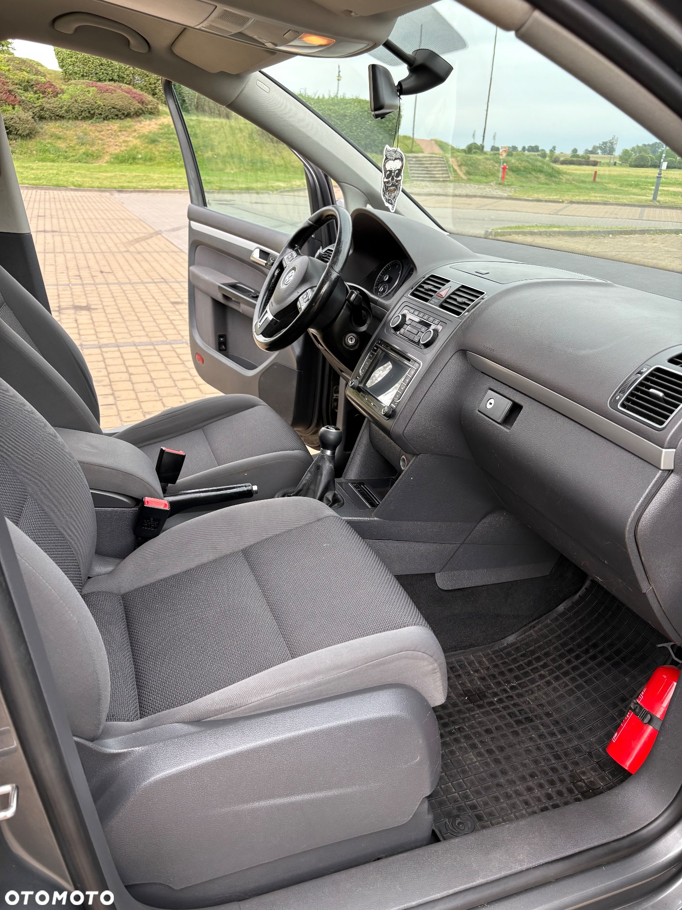 Volkswagen Touran - 15