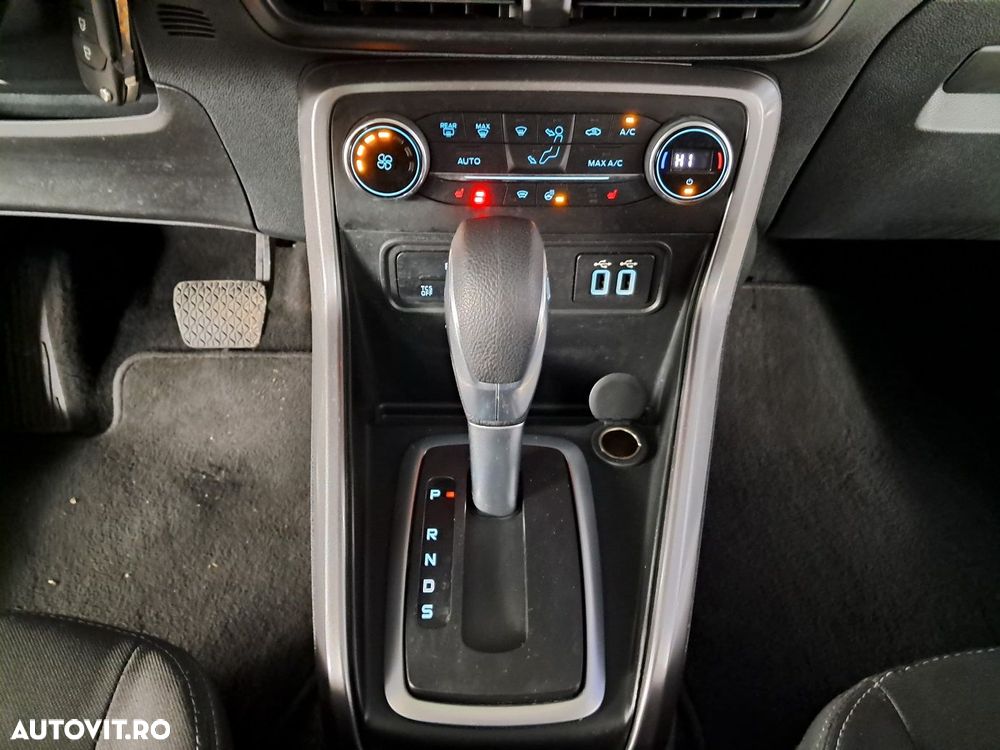Ford EcoSport - 17