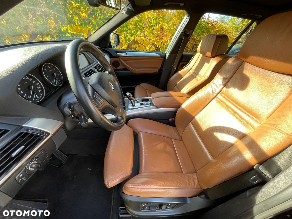 BMW X5 3.0sd xDrive - 9