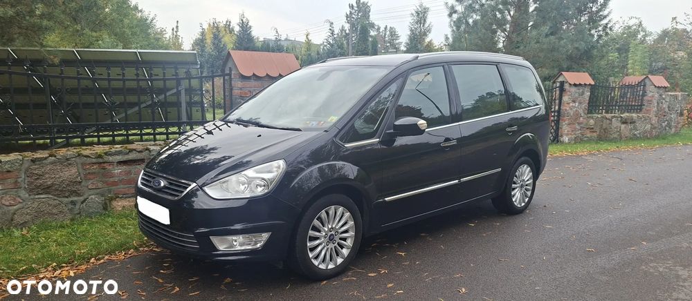 Ford Galaxy 2011 photo 2